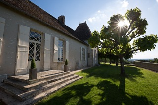 Front of chateau