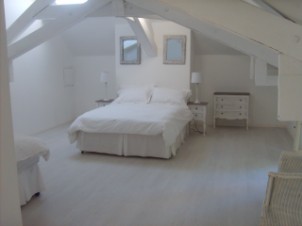 Chateau Soulac The Pool House Bedroom